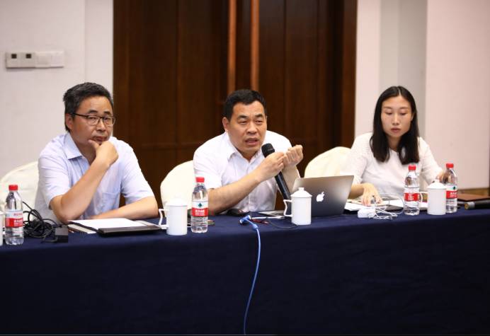 申國(guó)強(qiáng)參會(huì)